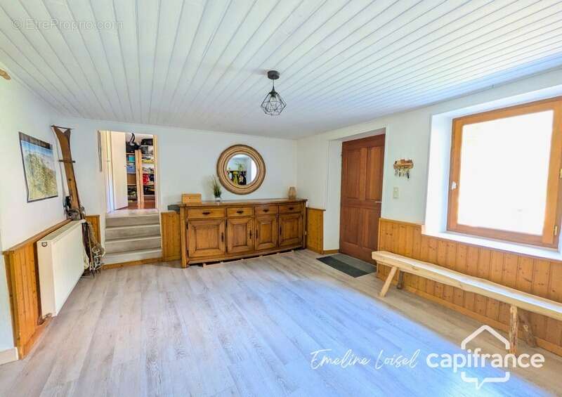Maison en pierre rénovée avec jardin – 111 m² – Saint-Martin-en-Vercors (26420) - photo 3