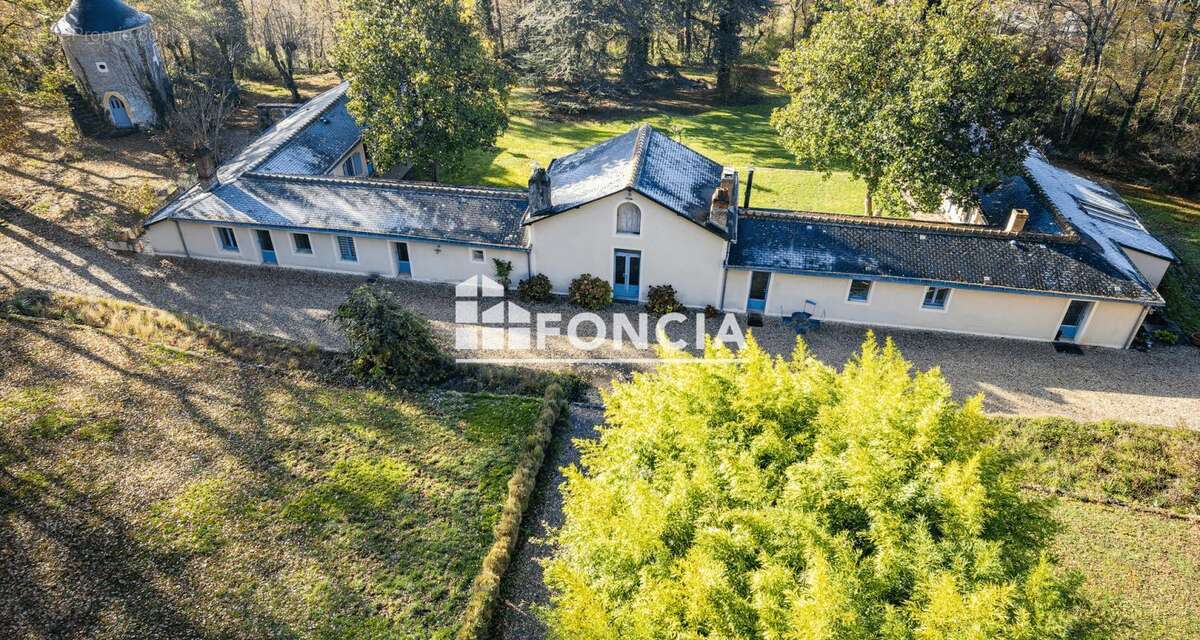 Maison à SAINT-EPAIN