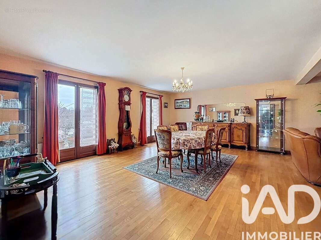 Photo 5 - Maison à TREIGNAC