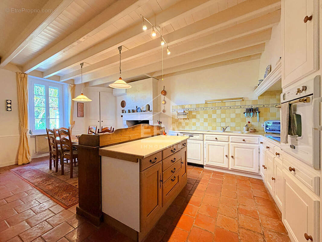 Demeure 260m² à mouthiers-sur-boëme - photo 6