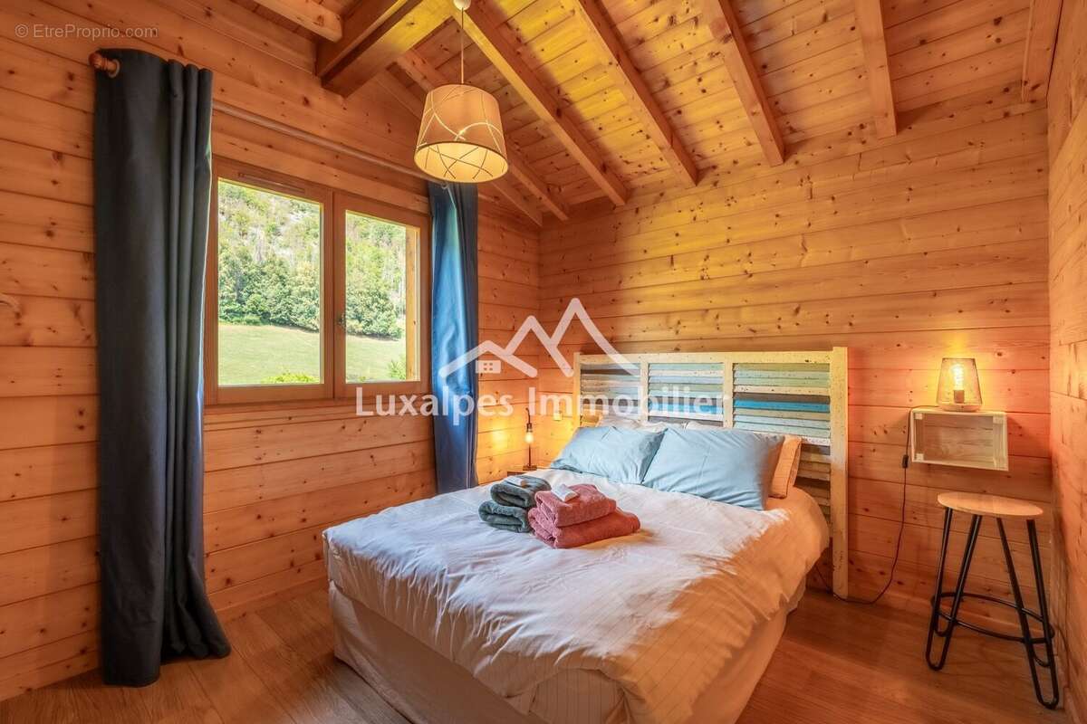 Maison 130 m² à Saint-Jean-De-Sixt  - photo 7