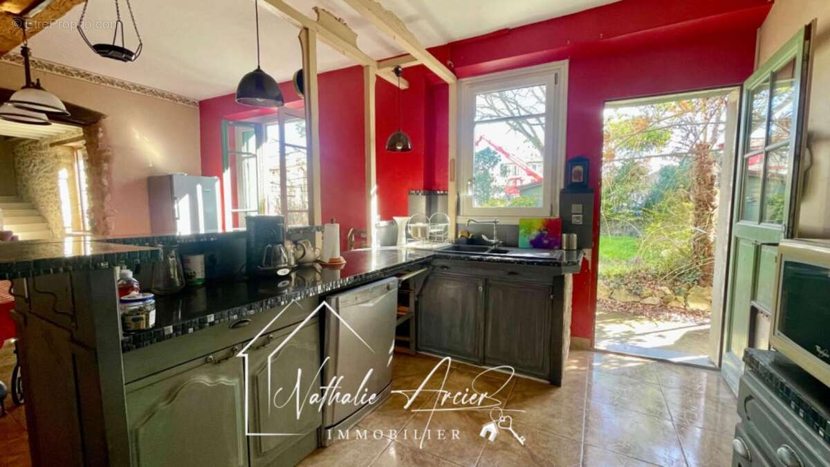 Maison à SAINT-HILAIRE