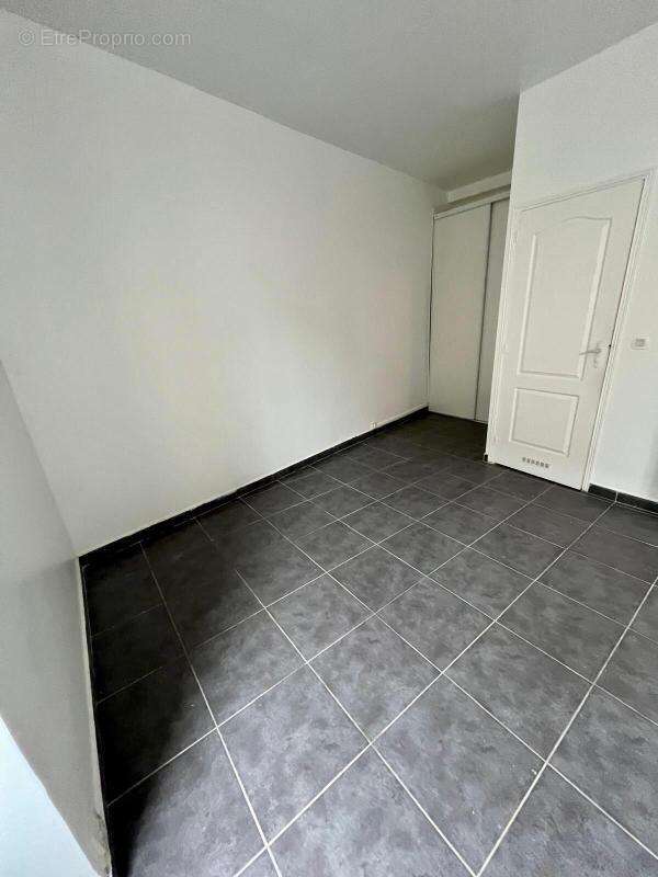 Appartement à MAISONS-ALFORT