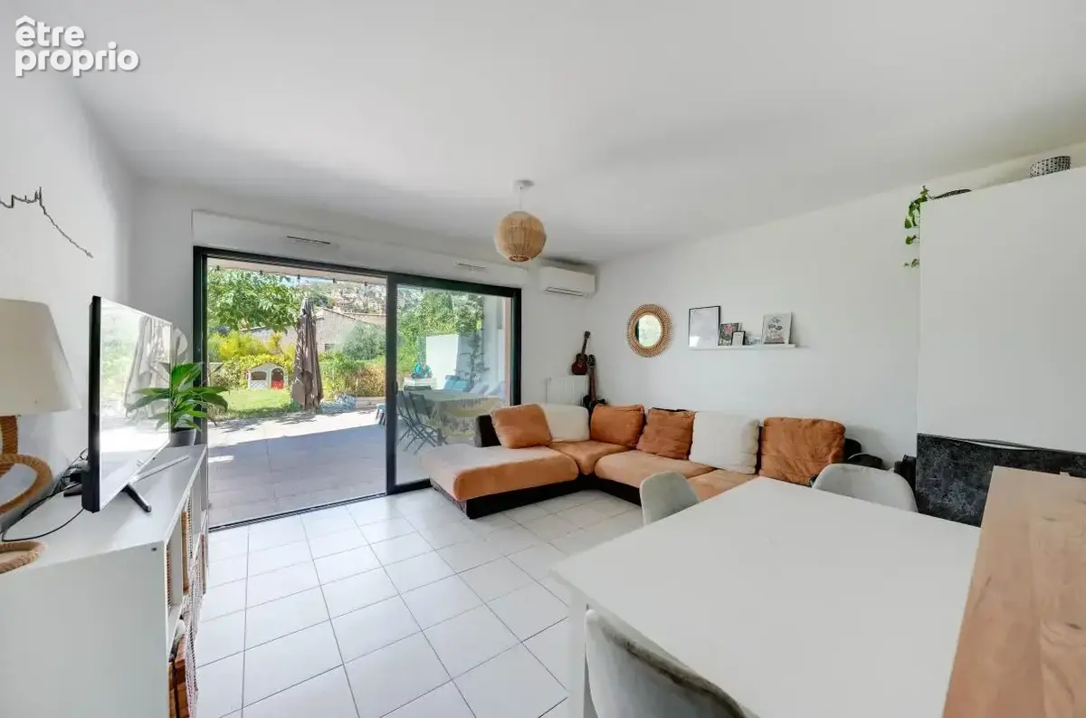 Appartement à MARSEILLE-16E