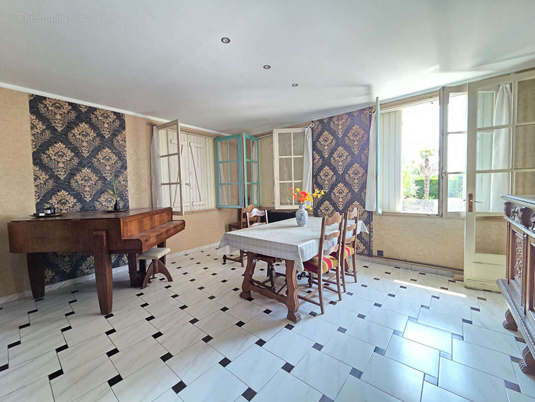 Maison Royan 7 pièce(s) 200 m2 - photo 3