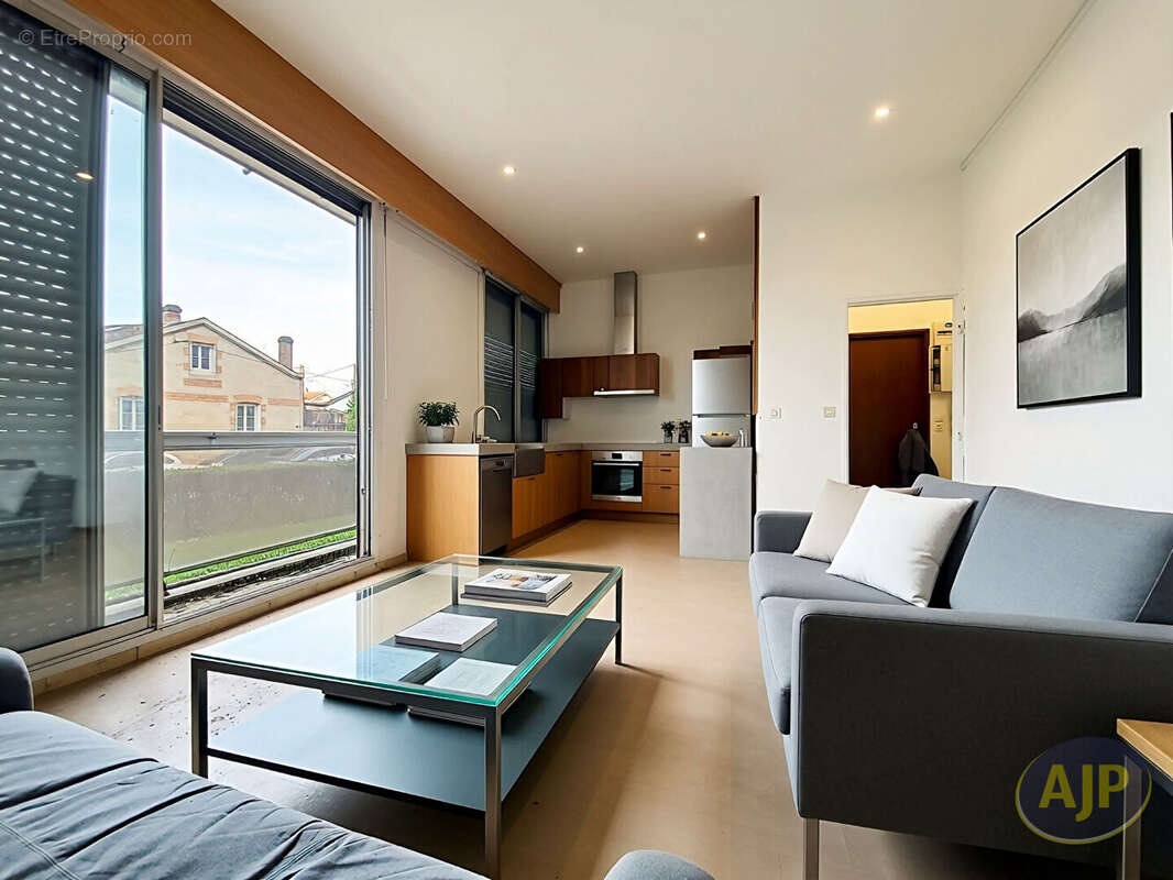 Cauderan Primrose-T2 48 m2-Balcons - photo 2