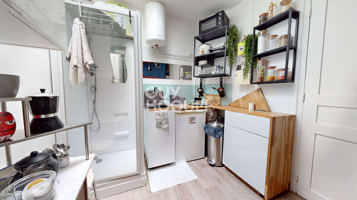Appartement à PARIS-20E