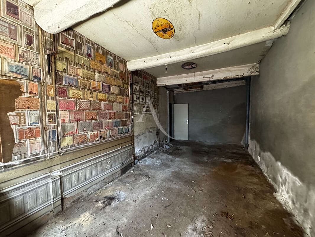 Maison à LEZIGNAN-CORBIERES