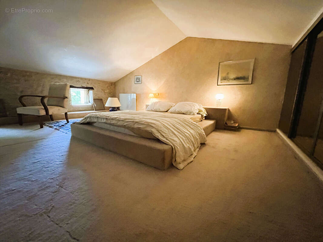 Maison à SAINT-MARTIAL