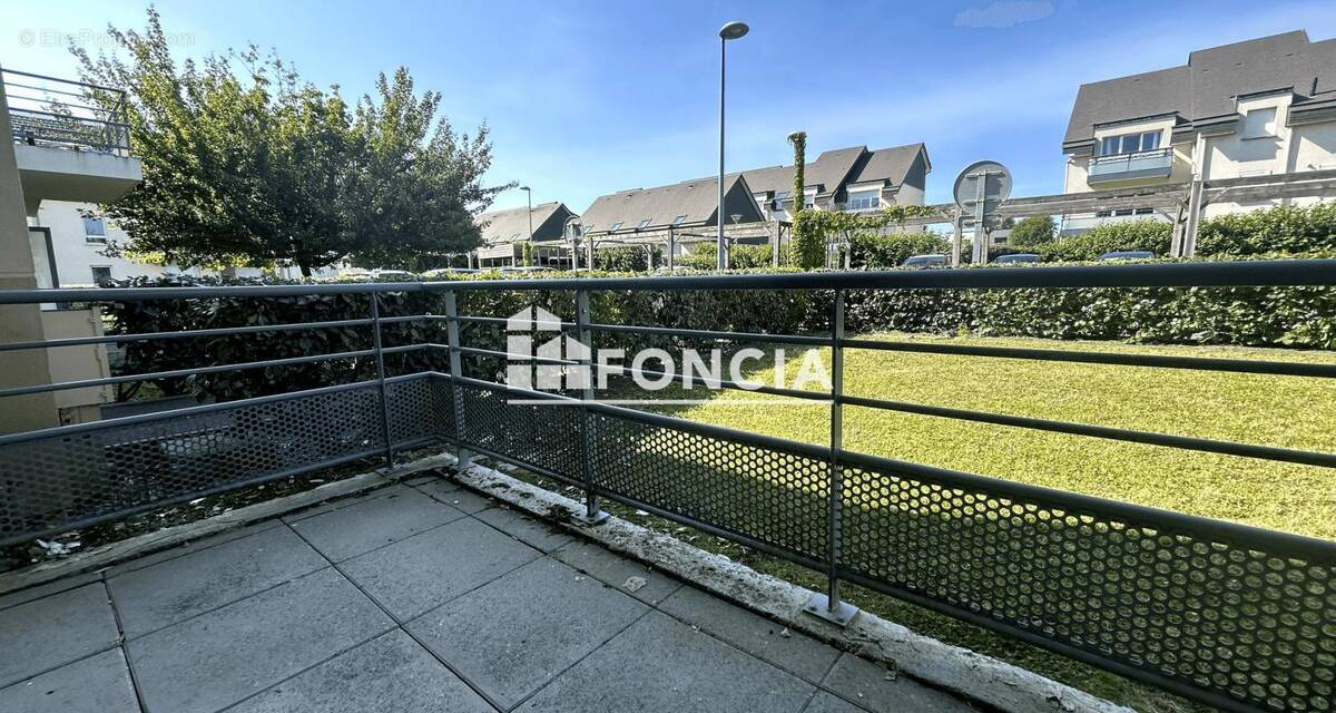 Appartement à FRANQUEVILLE-SAINT-PIERRE