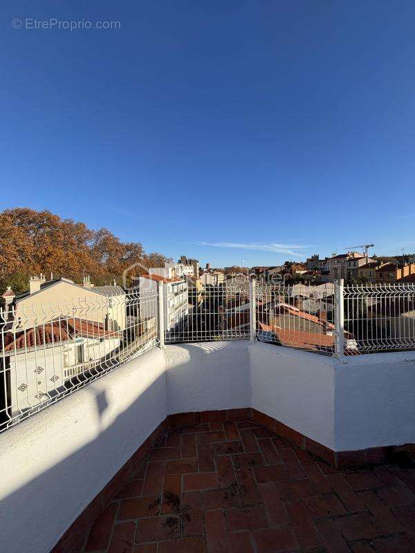 Très bel appartement f2 avec toit terrasse - photo 5