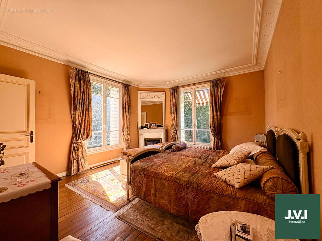 Maison à MONTMORENCY