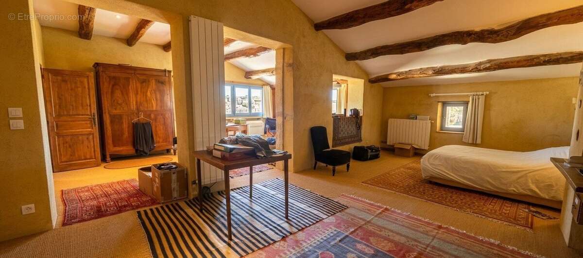 Maison à UZES