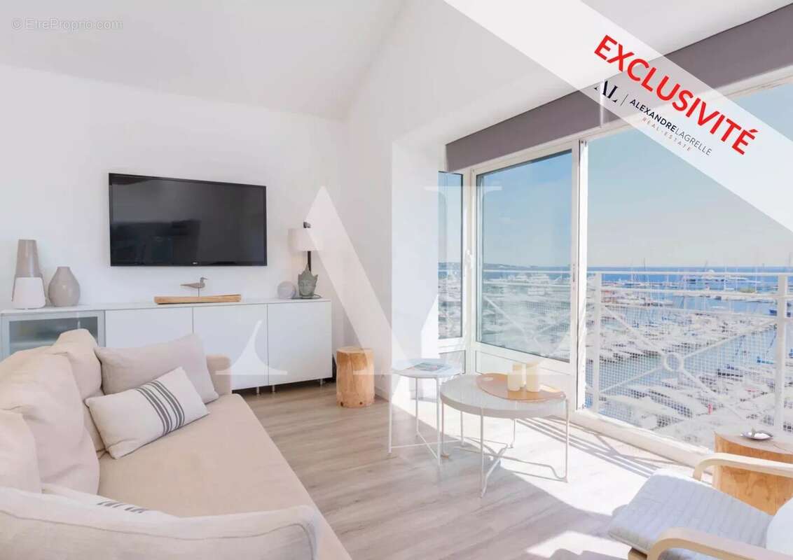 Appartement à VALLAURIS