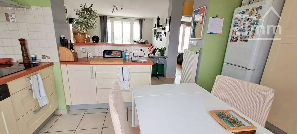 Appartement à LA TOUR-DU-PIN