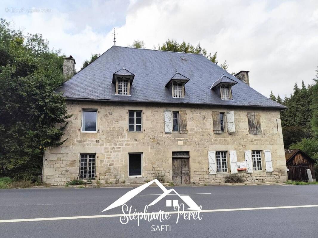 Photo 1 - Maison à MAUSSAC