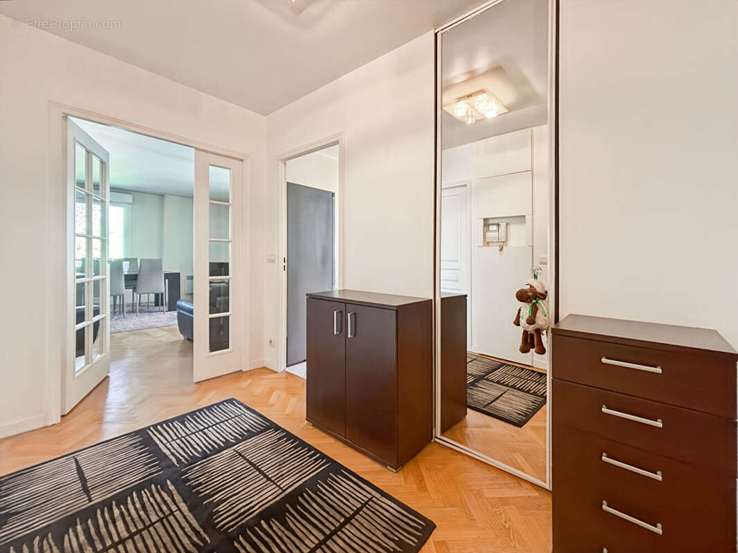 Appartement à CHATENAY-MALABRY