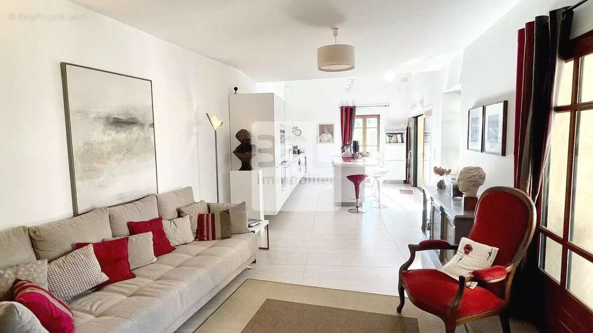 Maison à SAINT-GERVAIS