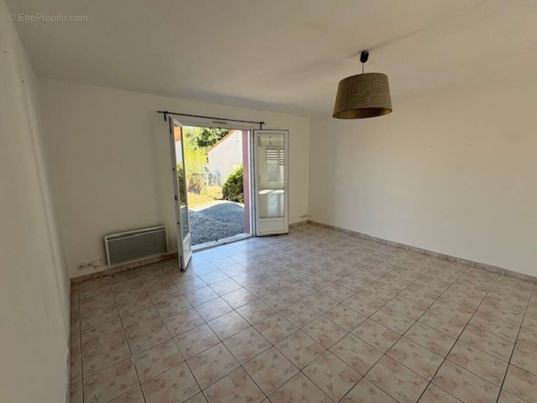 Maison à vendre 3 pièces-jardin 510 m2-Chaumes en retz (44) - photo 6