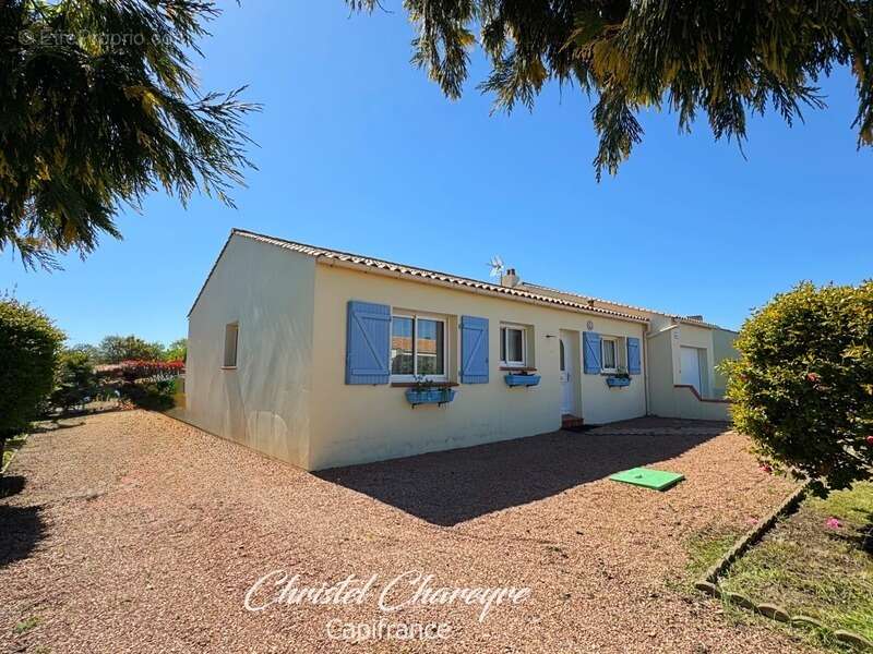 Maison à TALMONT-SAINT-HILAIRE