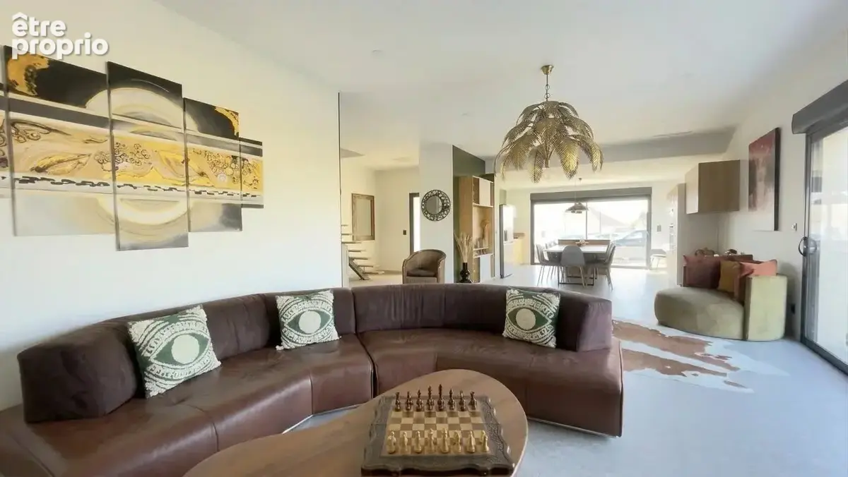 Maison T7 récente et moderne 170 m2 à Saint-Parres-aux-Tertr - photo 4