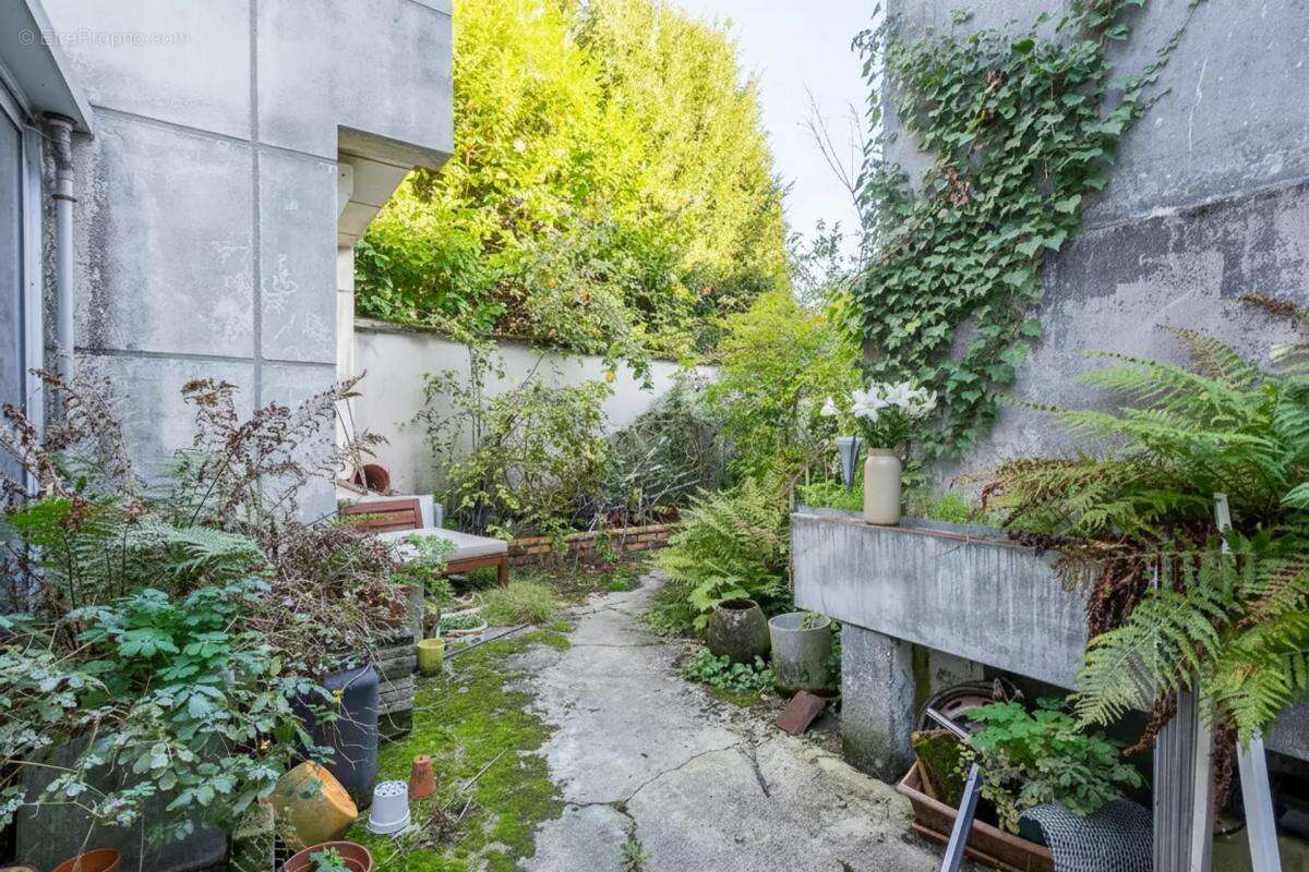 Maison à LE PERREUX-SUR-MARNE