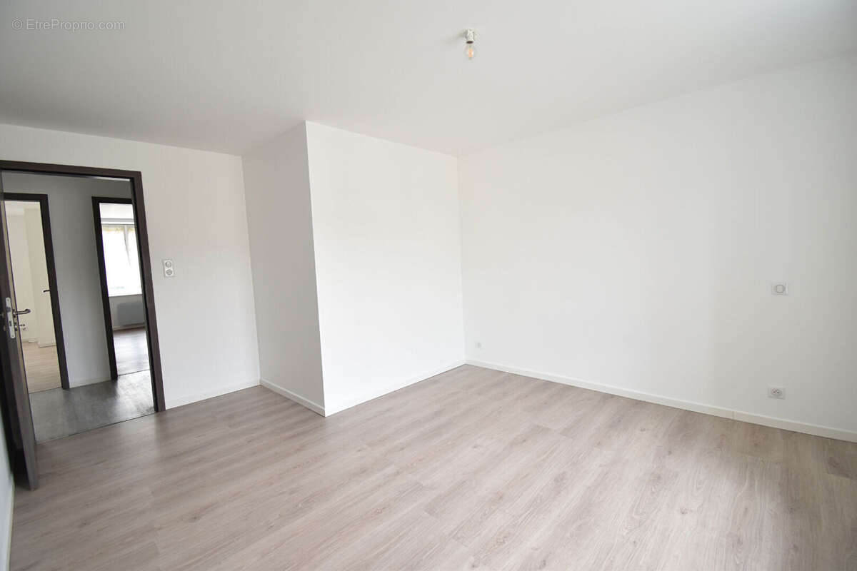 Appartement à ANOULD