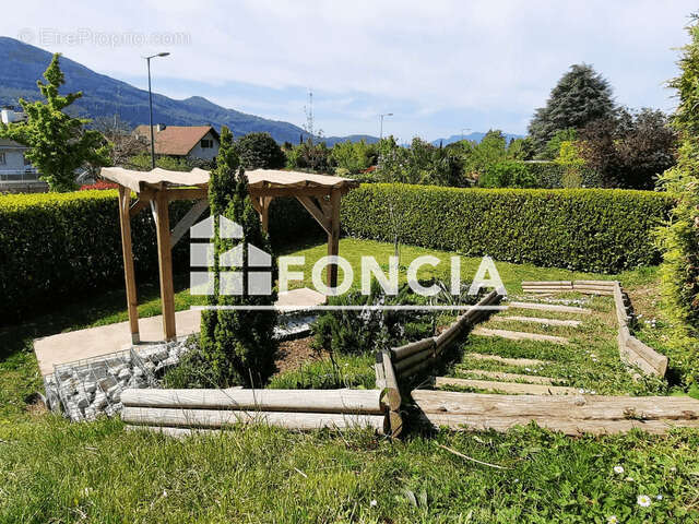 Maison à BRISON-SAINT-INNOCENT