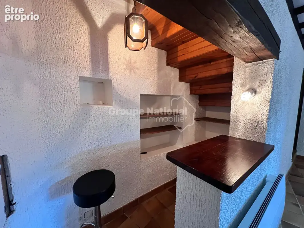 Maison de village avec vue, terrasses, jardinet et stationnement - photo 11