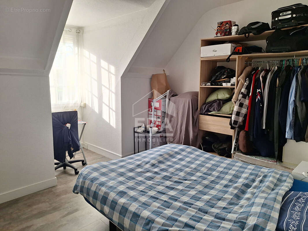 Maison à MONTPON-MENESTEROL