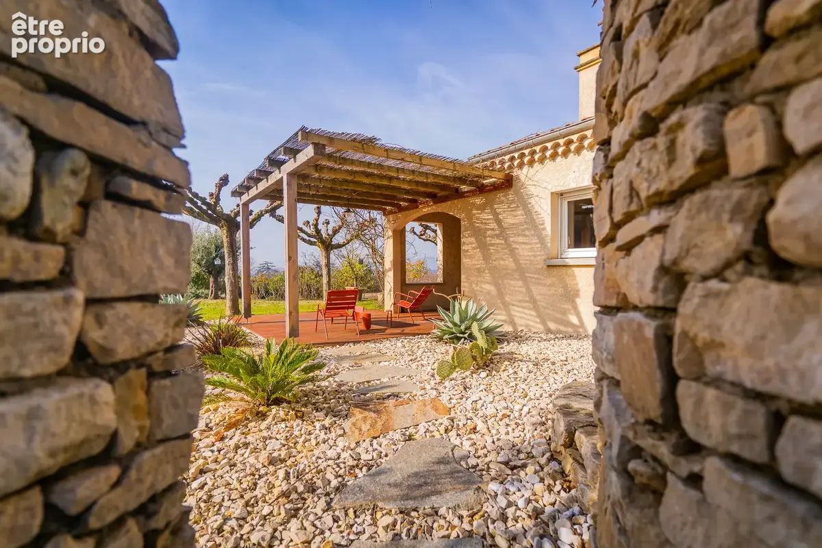 Montéléger - Villa rénové - Piscine - Vue dégagée - photo 5
