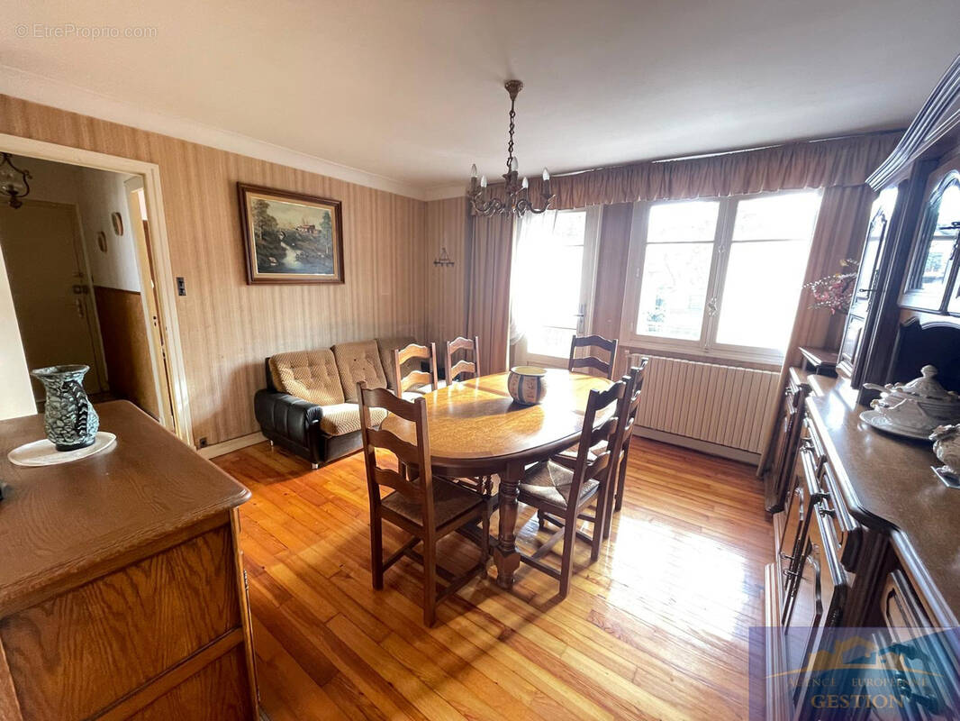 Appartement à LOURDES