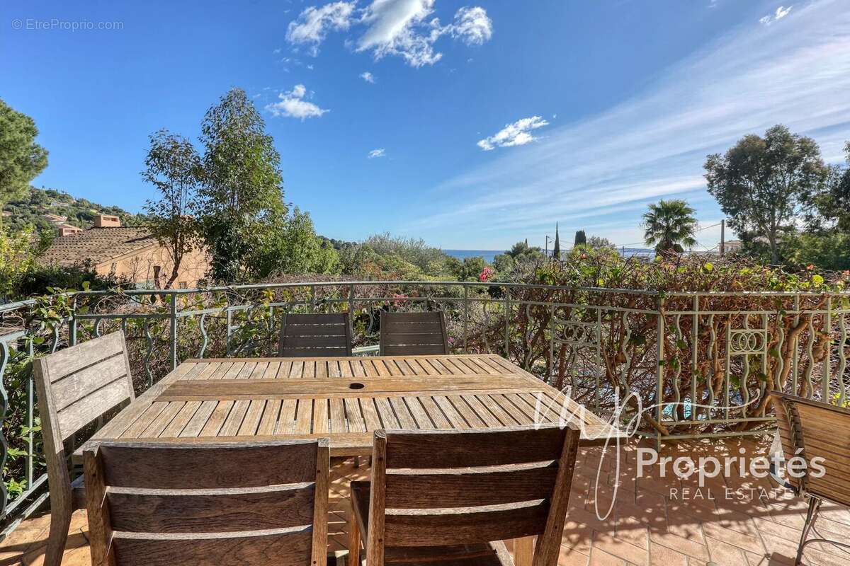 Maison à RAYOL-CANADEL-SUR-MER