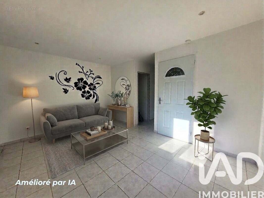 Photo 1 - Appartement à SAINT-MAXIMIN-LA-SAINTE-BAUME