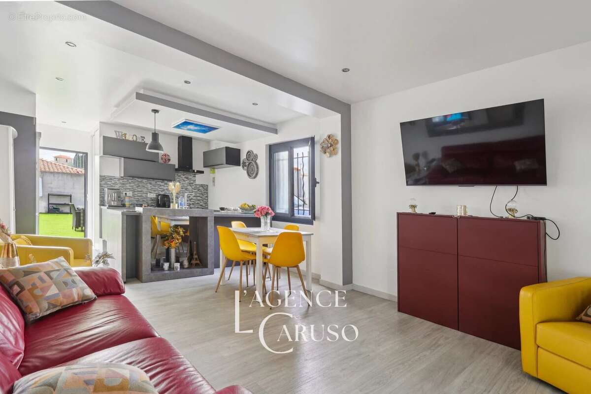 Maison à CAGNES-SUR-MER