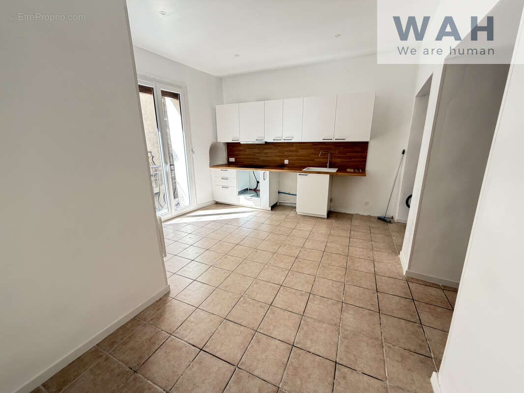 Appartement à GIGNAC