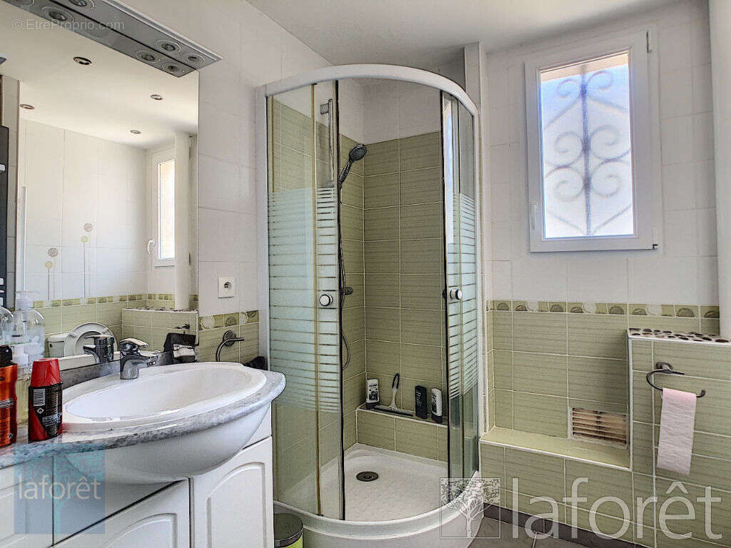 Appartement à FOUGERES