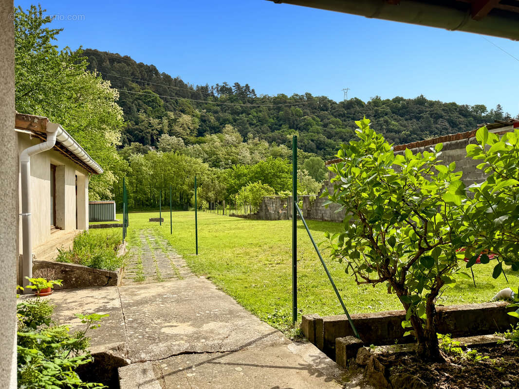 Maison à LABEGUDE