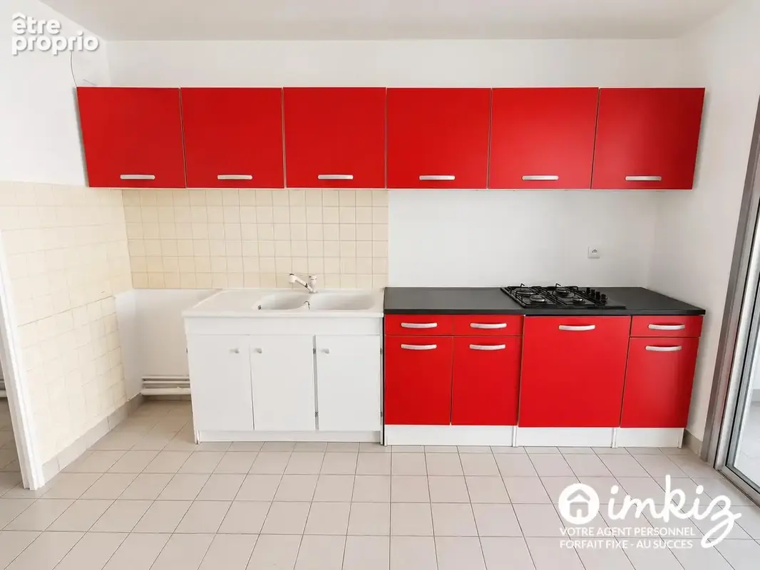 Montchat, 93m², annexes rares : garage + cave 25m² - photo 4