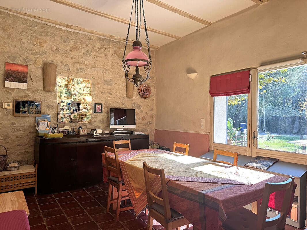 Maison à VILLENEUVE-LES-AVIGNON