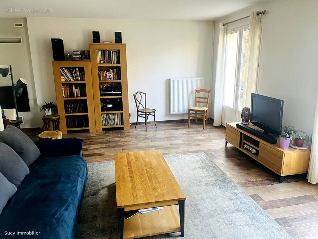 Maison à SUCY-EN-BRIE