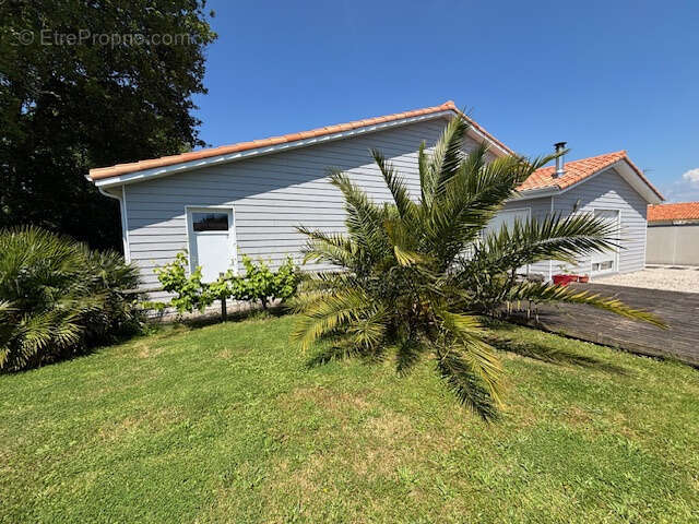 Maison à TALMONT-SAINT-HILAIRE