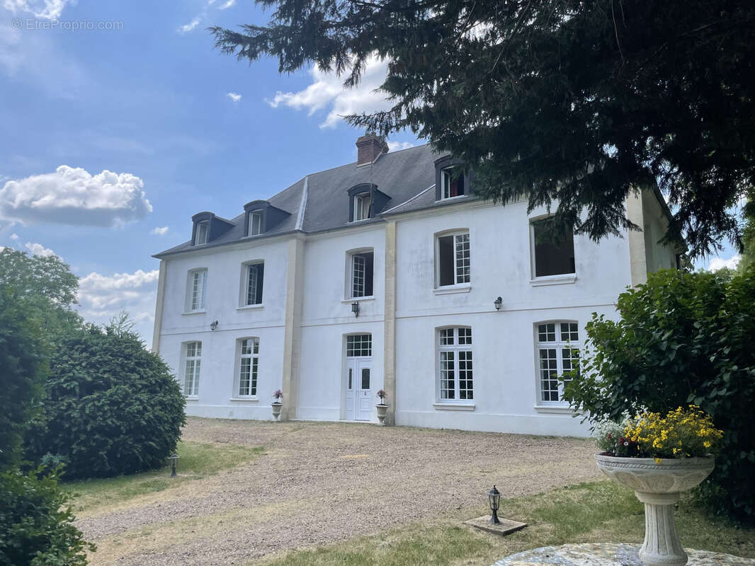 Maison à BRETEUIL