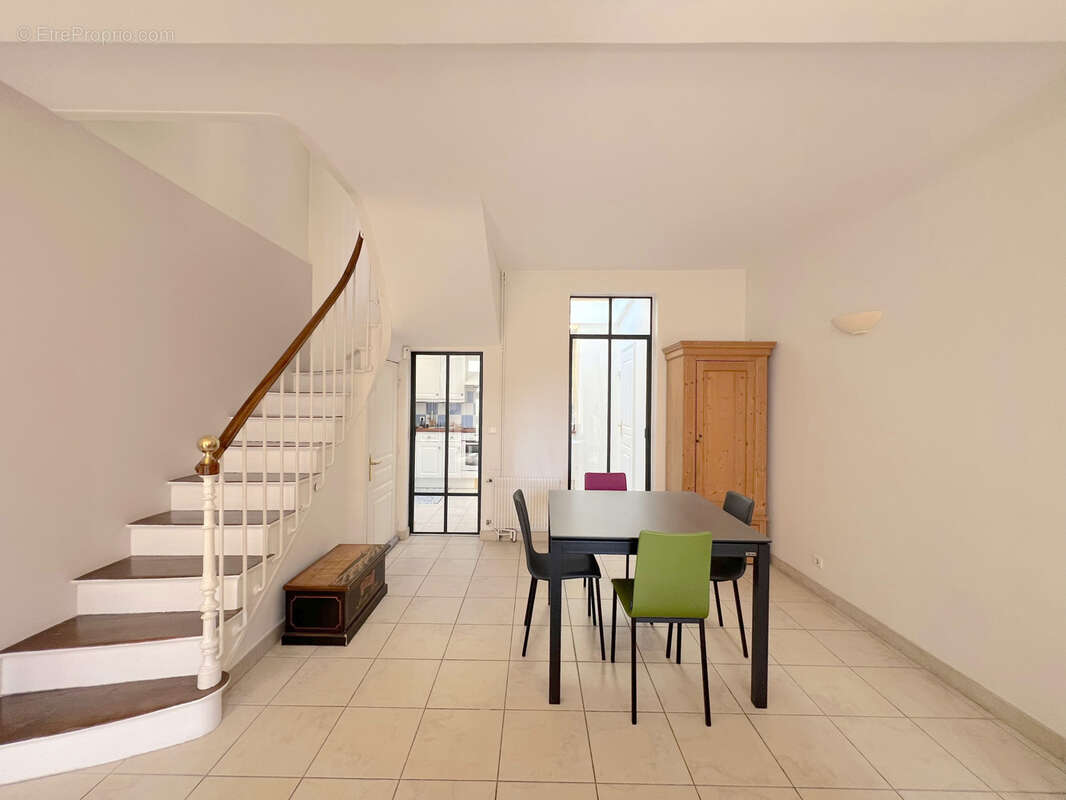 Maison Asnieres Sur Seine 4 pièce(s) 93m2 - photo 2