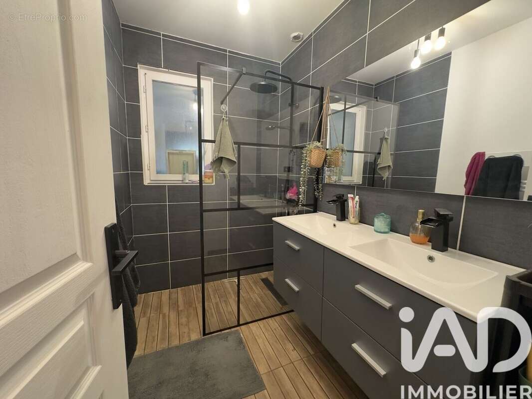 Photo 8 - Maison à SAINT-SAUVEUR
