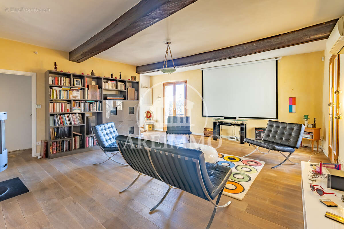 Maison à SAINT-MARTIN-DE-LONDRES