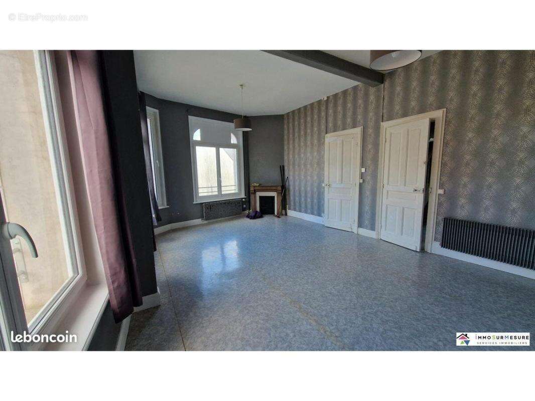 Appartement à SAINT-POL-SUR-TERNOISE