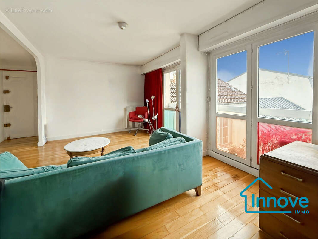 Appartement à VERSAILLES