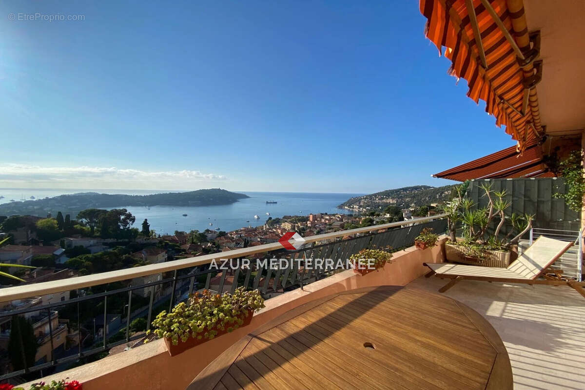 Appartement à VILLEFRANCHE-SUR-MER