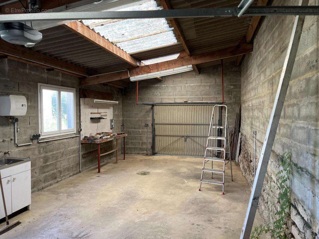 Maison à CONDE-SUR-SARTHE